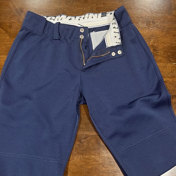 Domarini woman’s softball pants. - Picture 1 of 10